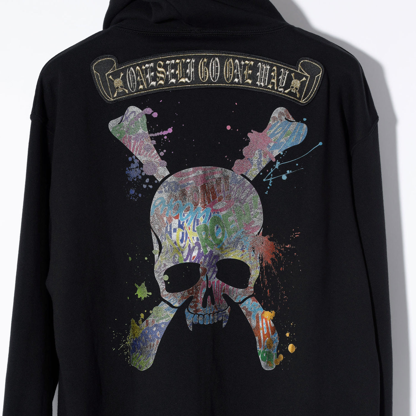 roenロエン6.5万アクリル暖かブルゾンコブラ蛇柄roar kmrii lgb Roen(ロエン) REMAKE WAPPEN ZIPUP HOODIE col / BLACK – ANRE-R SALON