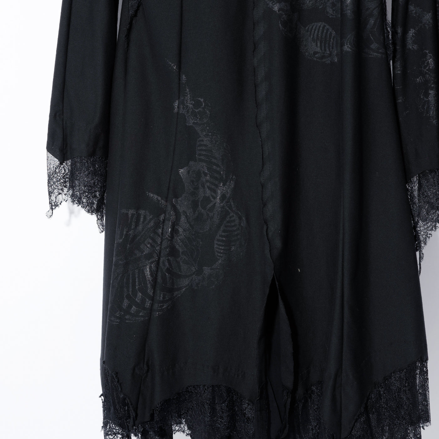 COMA V NOIR / BLACK