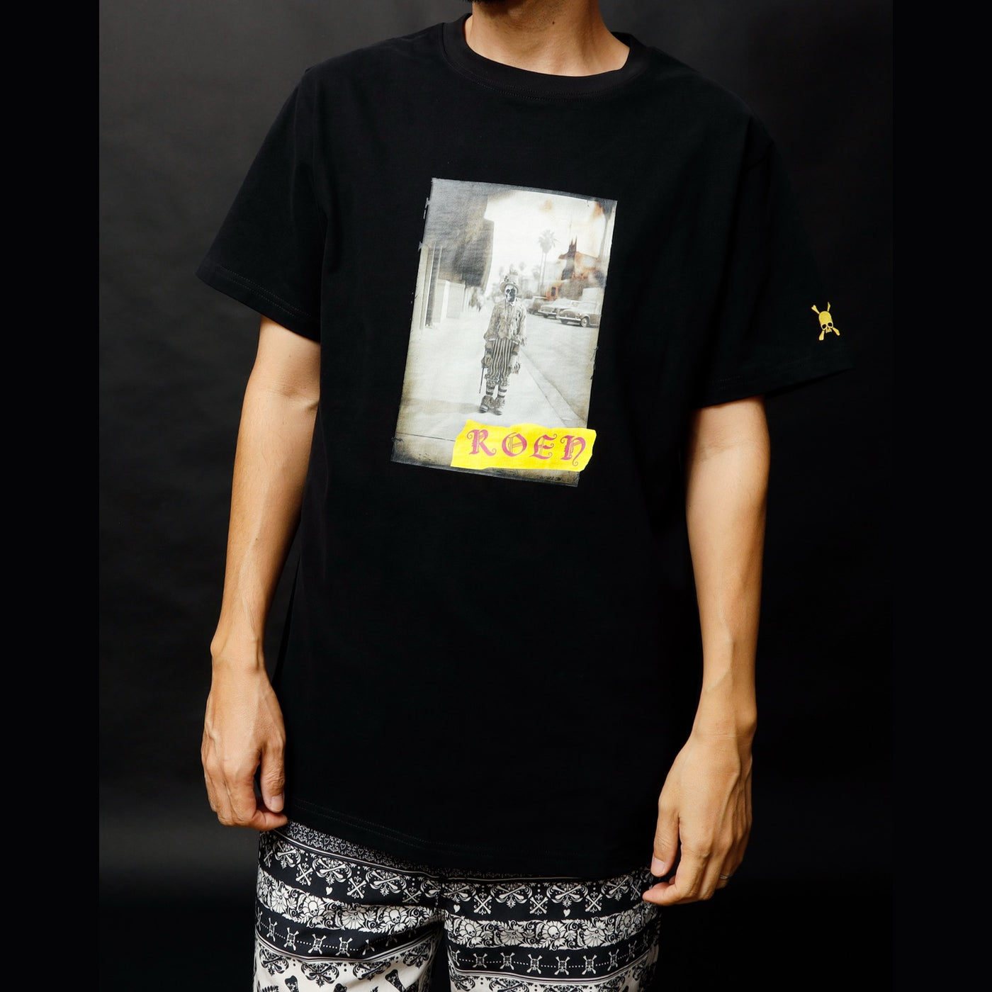 STRANGER T / BLACK