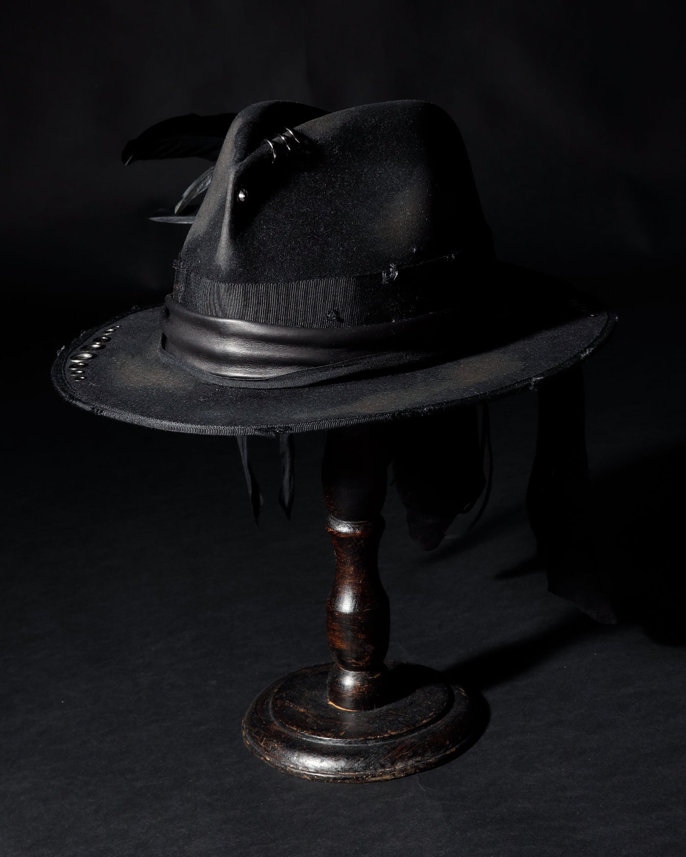 triangles hat(トライアングルズハット) Mirage Trailing Leather Eyelet Hat / BLACK ...
