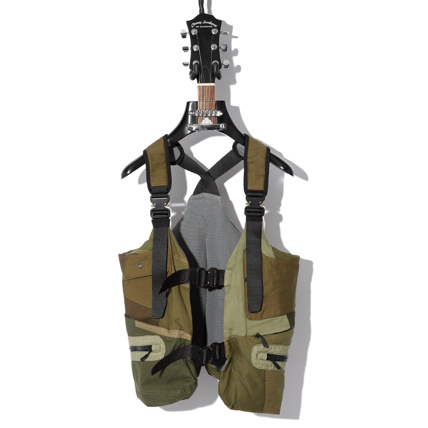 REMAKE PATCH WORK TACTICAL BODYBAG VEST / A:MIX KHAKI PATCH WORK
