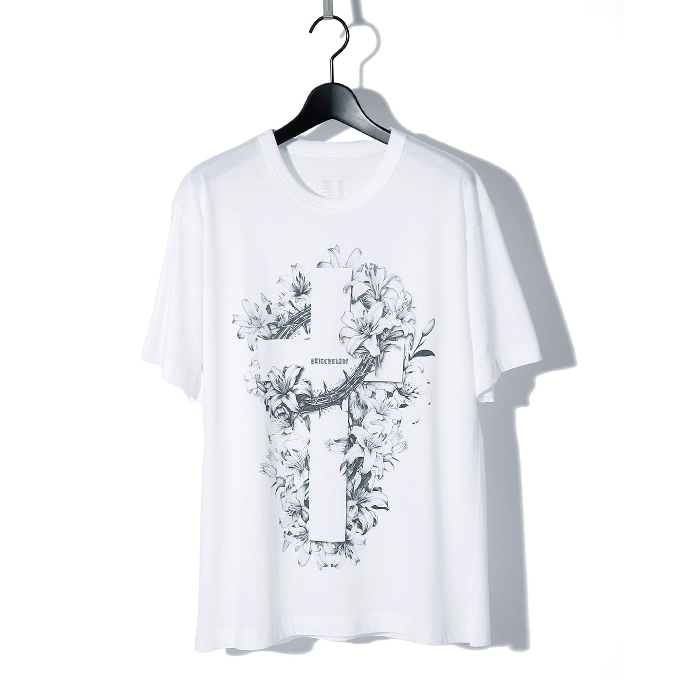 CROSS & LILIES TATTOO TEE / WHITE