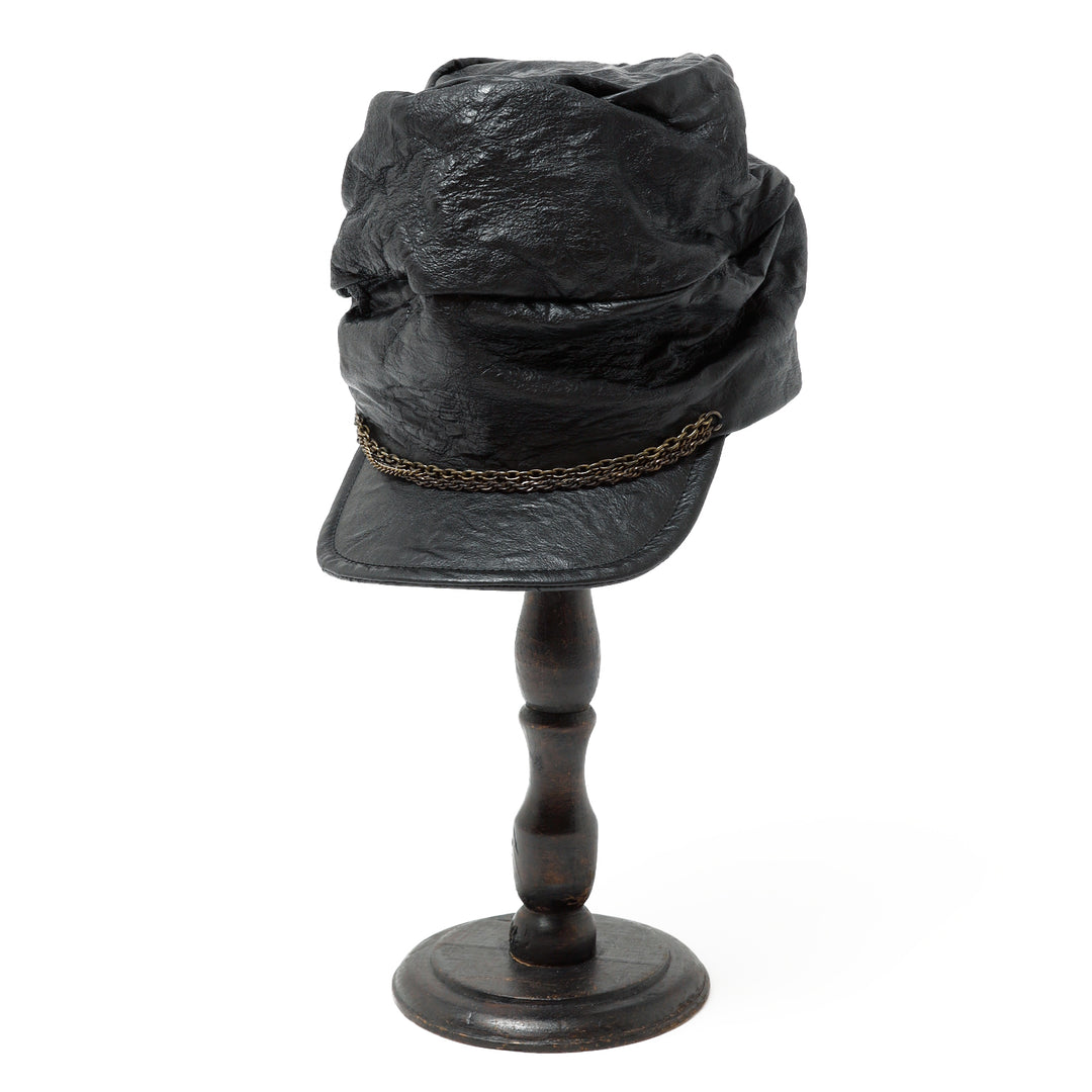 triangles hat(トライアングルズハット) Leather Chain Turn Cap