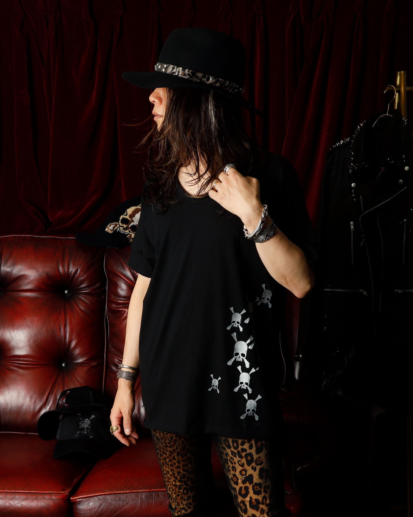 Roen(ロエン) SPRAYED SKULL BEADS TEE / BLACK – ANRE-R SALON