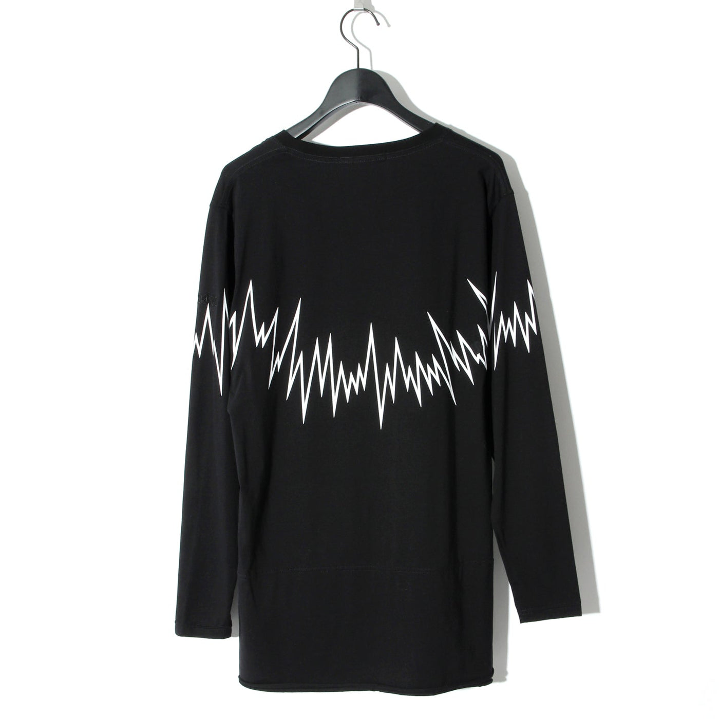 Waveline L/S Tee / BLACK