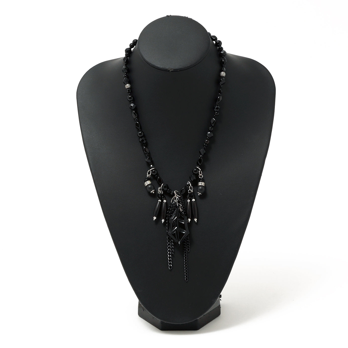 Woden / black / necklace / BLACK