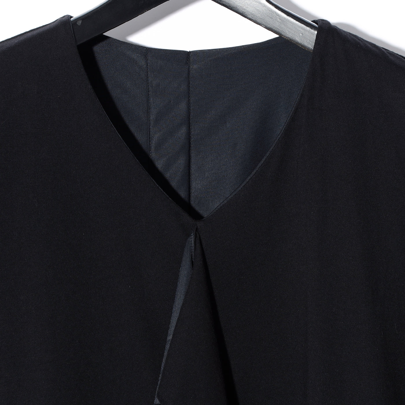 LayeredFrillT-Shirt / BLACK X BLACK