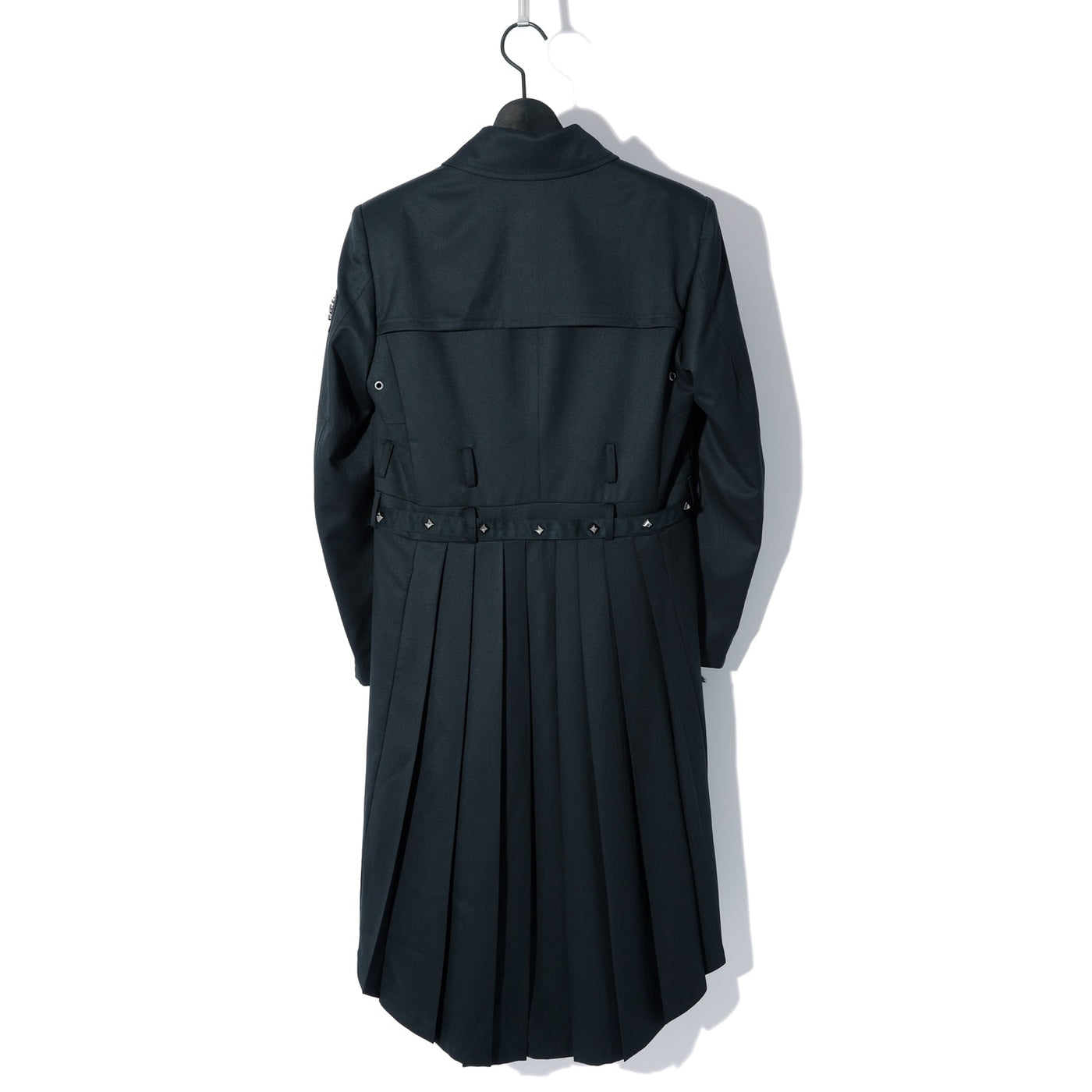 PLEATED TAILCOAT w/STUDS / BLACK