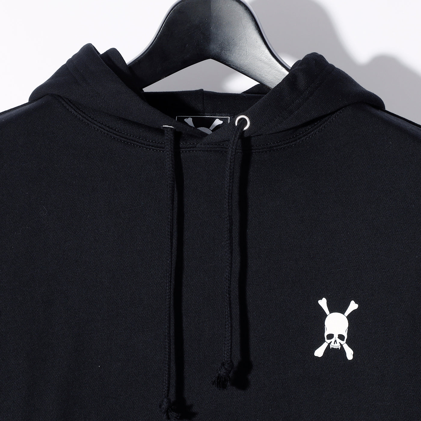 PEACE BONES HOODIE / BLACK