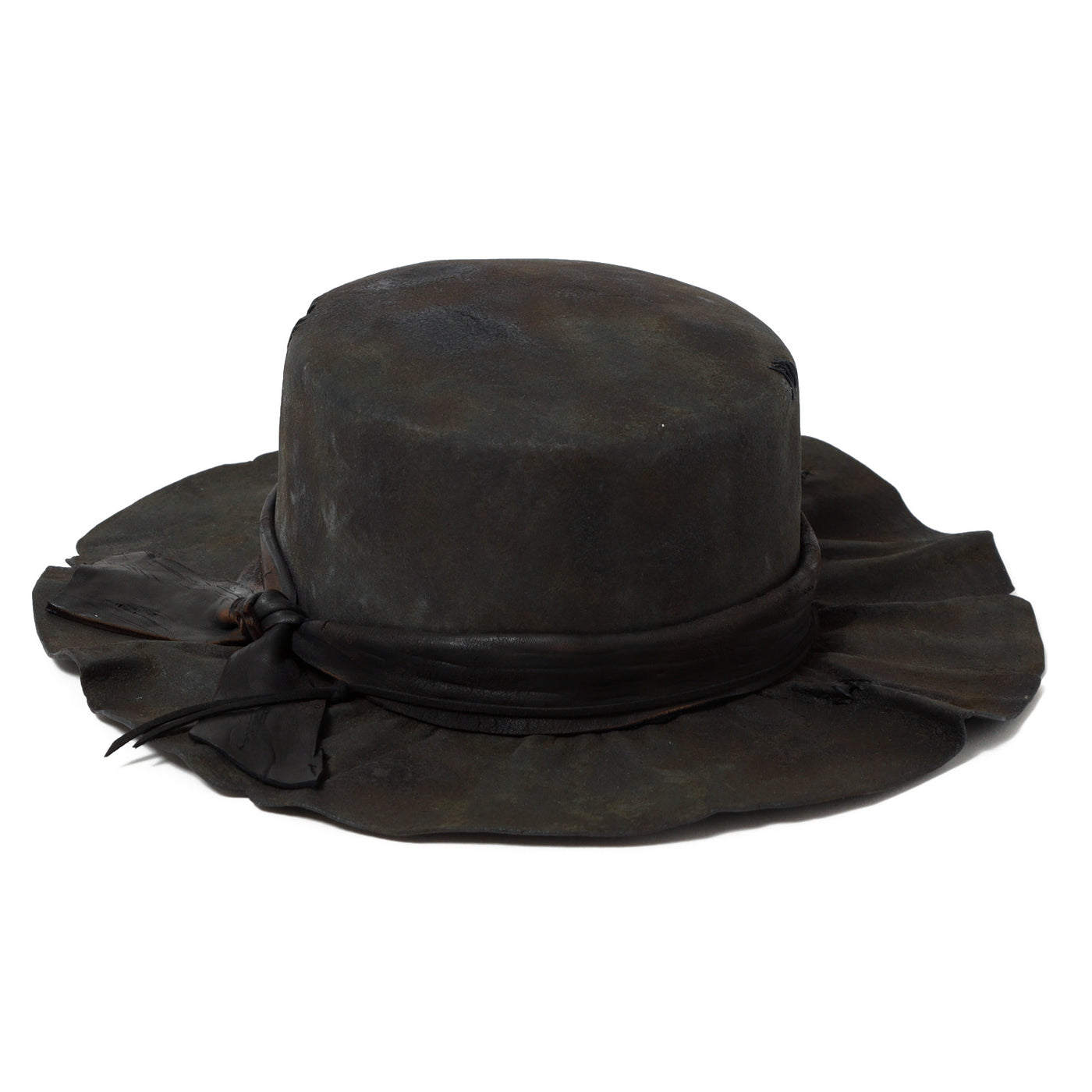 Charcoal Leather Flat Hat / BLACK