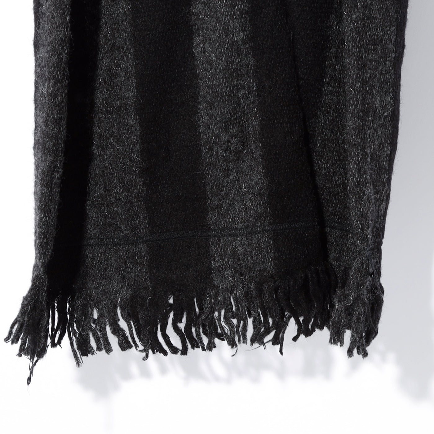 DamageBorder HoodMuffler / Black&Gray