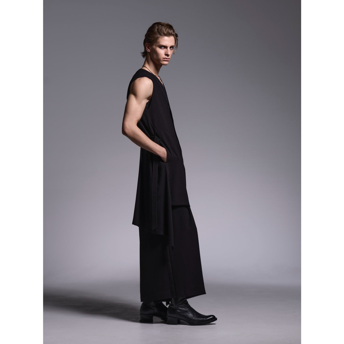 kiryuyrik(キリュウキリュウ)Crape LongFlareVest / Black – ANRE-R SALON