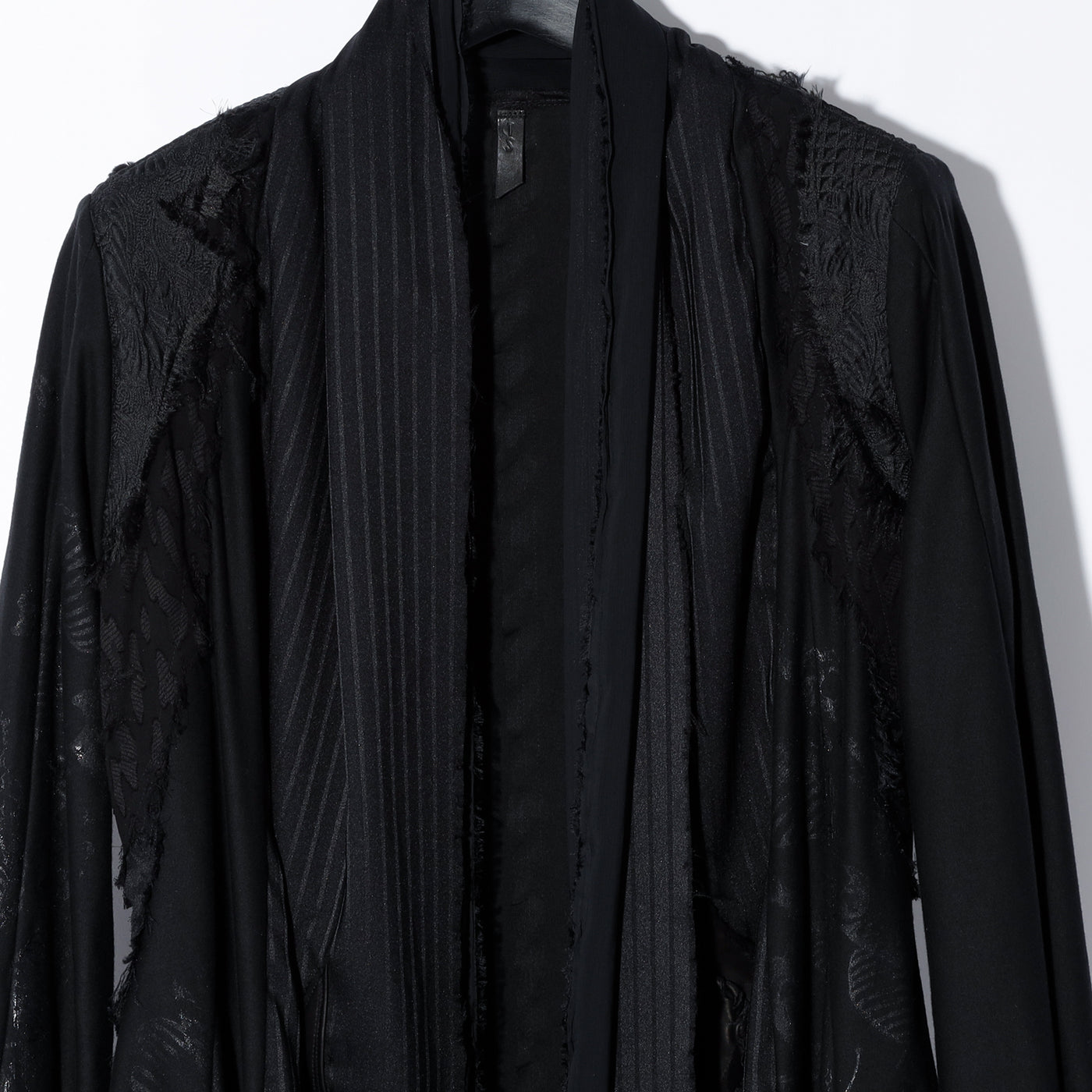 COMA V NOIR / BLACK
