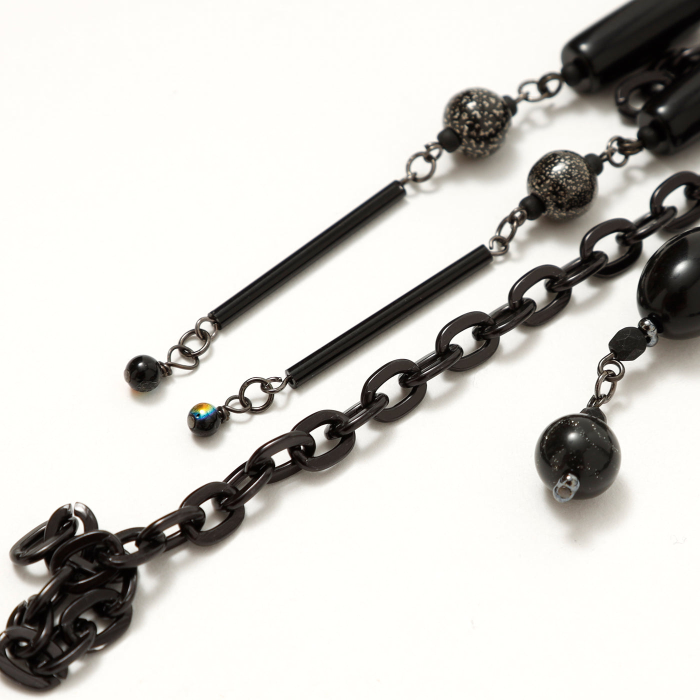 深淵 / Abyss / woden / necklace / BLACK