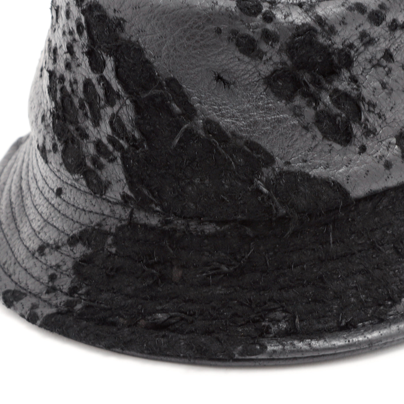 Damege Leather Bucket Hat / BLACK