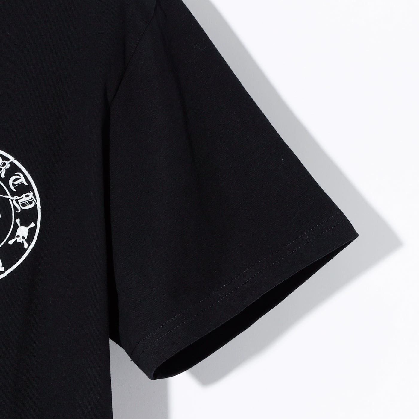 CROSS BONES T / BLACK