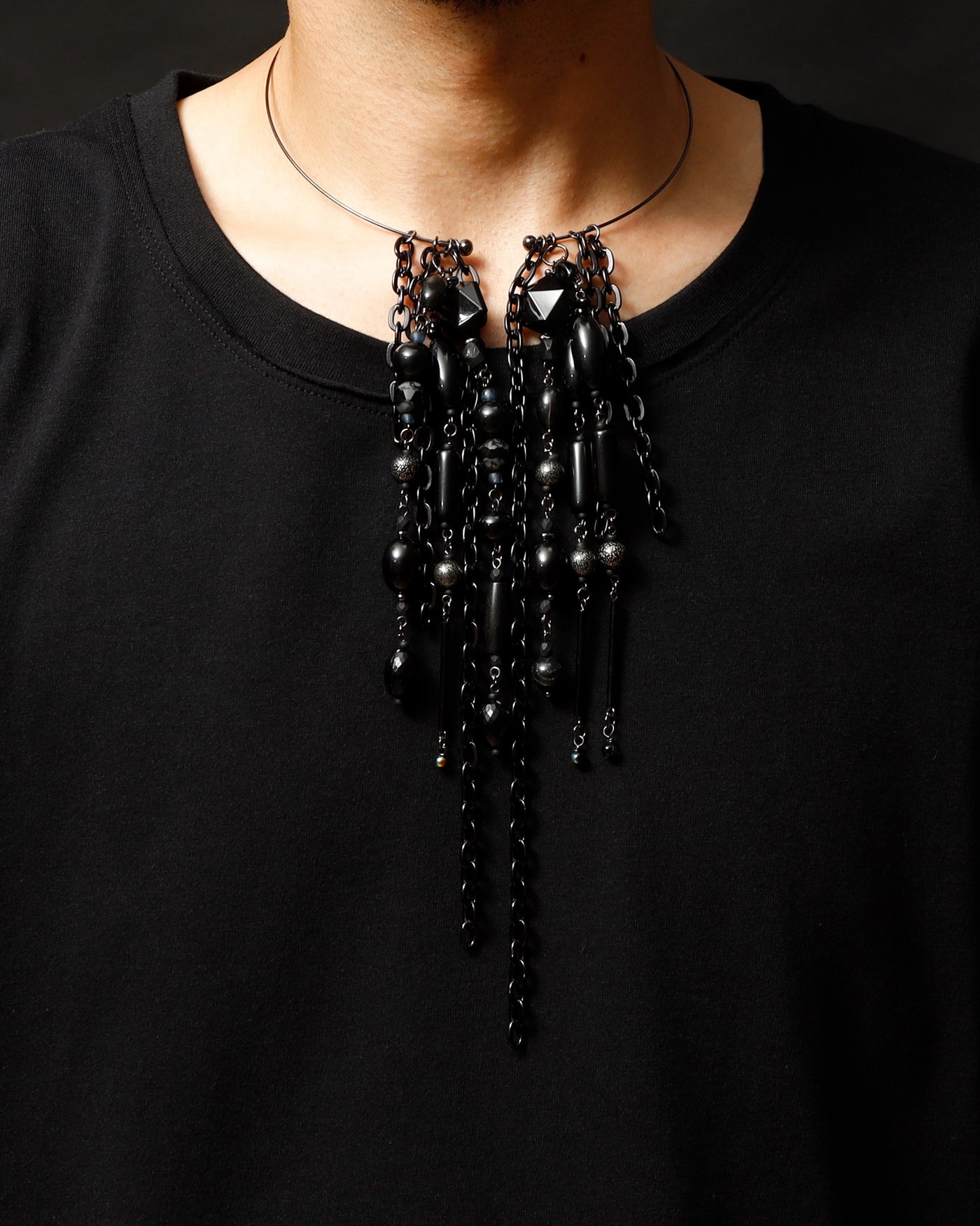 深淵 / Abyss / woden / necklace / BLACK