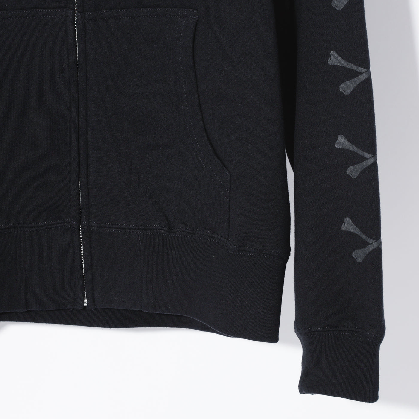 WILD BORN PK / BLACK