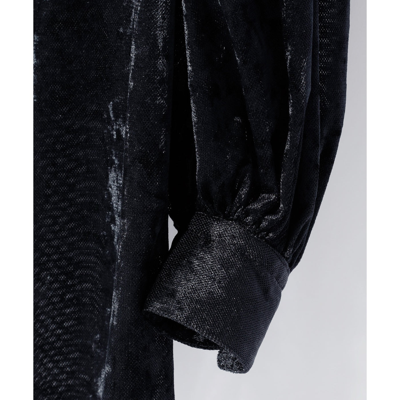 VELOUR VEIL PIRATE SHIRT / BLACK
