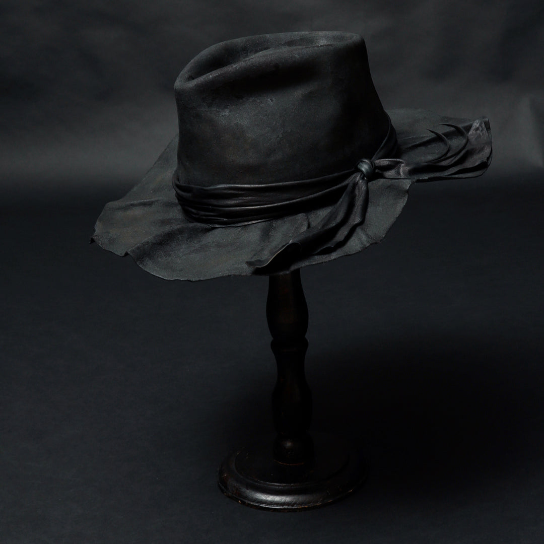 【2.2万割引】Dangle Leather Burned Chain Hat triangles hat(トライアングルズハット) Dangle Leather Burned Chain