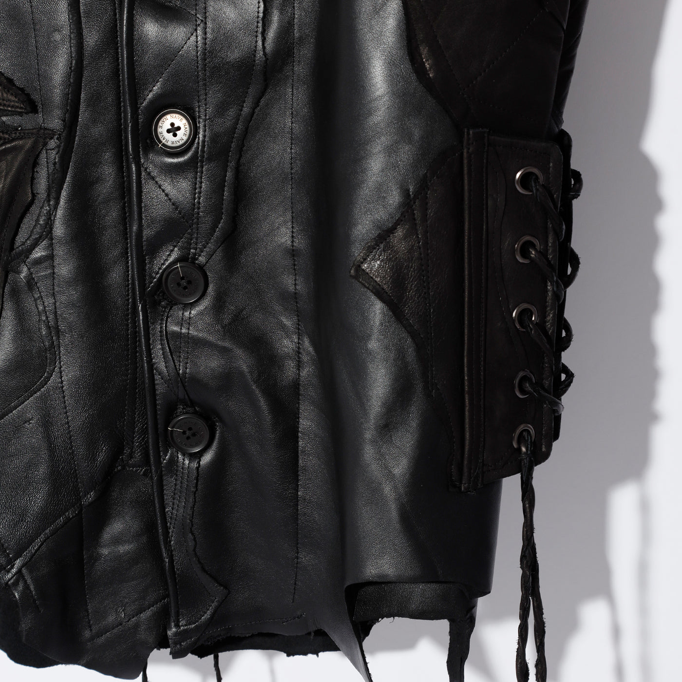 JET BLACK SKIN / BLACK