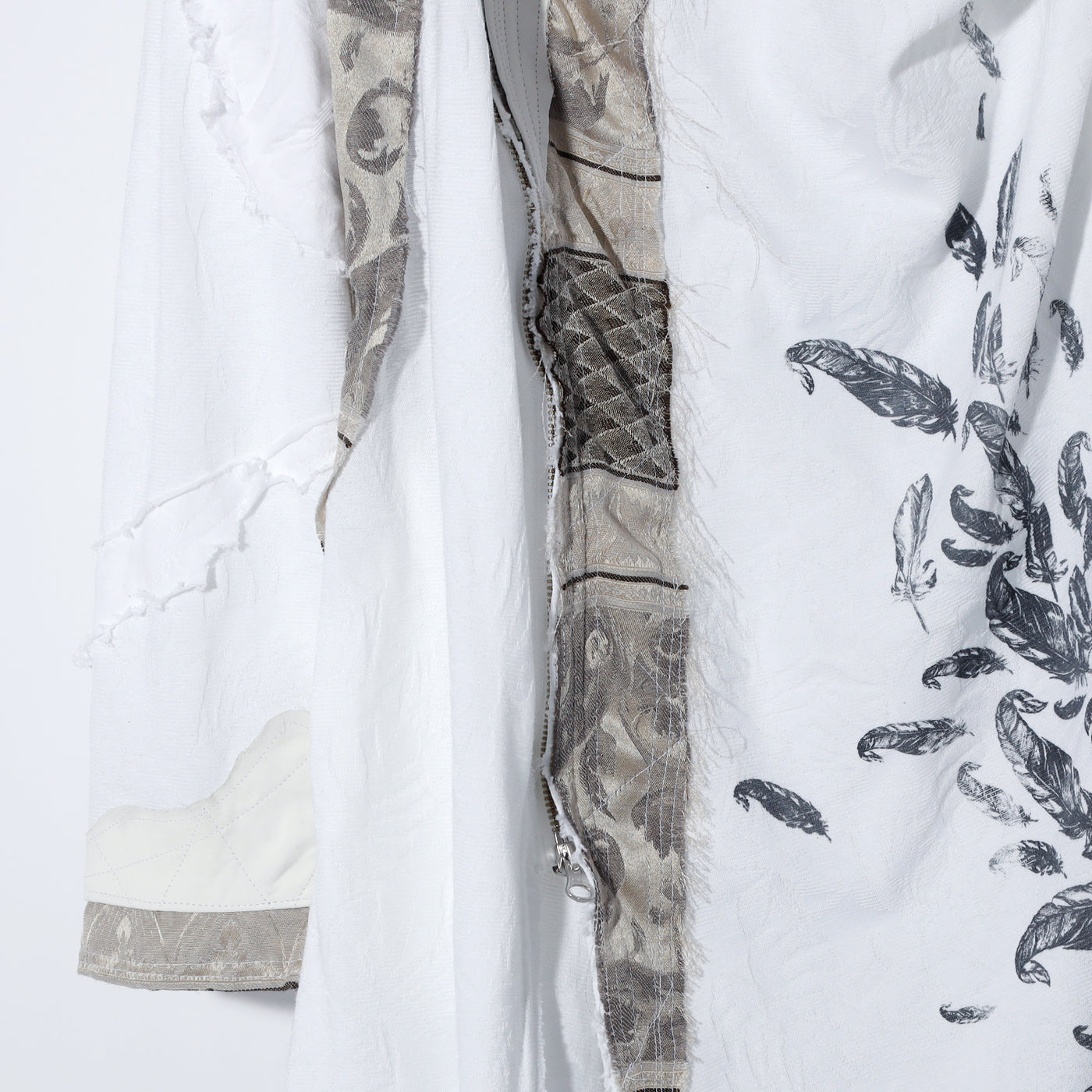 DAWN FEATHER WIND / WHITE