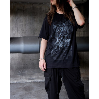 AVE MARIA GRAPHIC TEE / BLACK