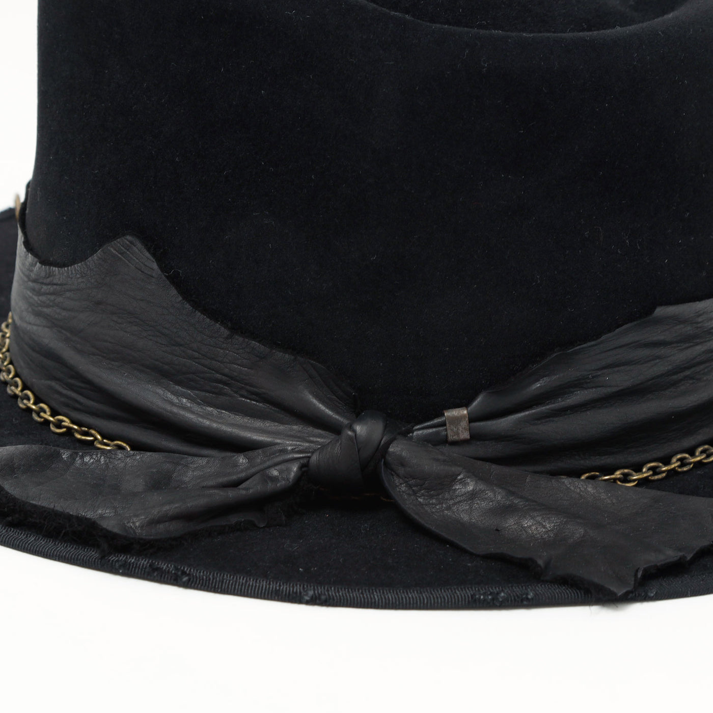triangles hat(トライアングルズハット) Leather Ribbon Chain Rabbit Hat / BLACK ...