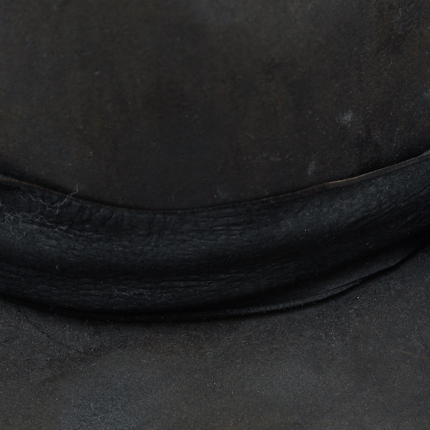 Leather Ribbon Charcoal Burned Hat / CHARCOAL