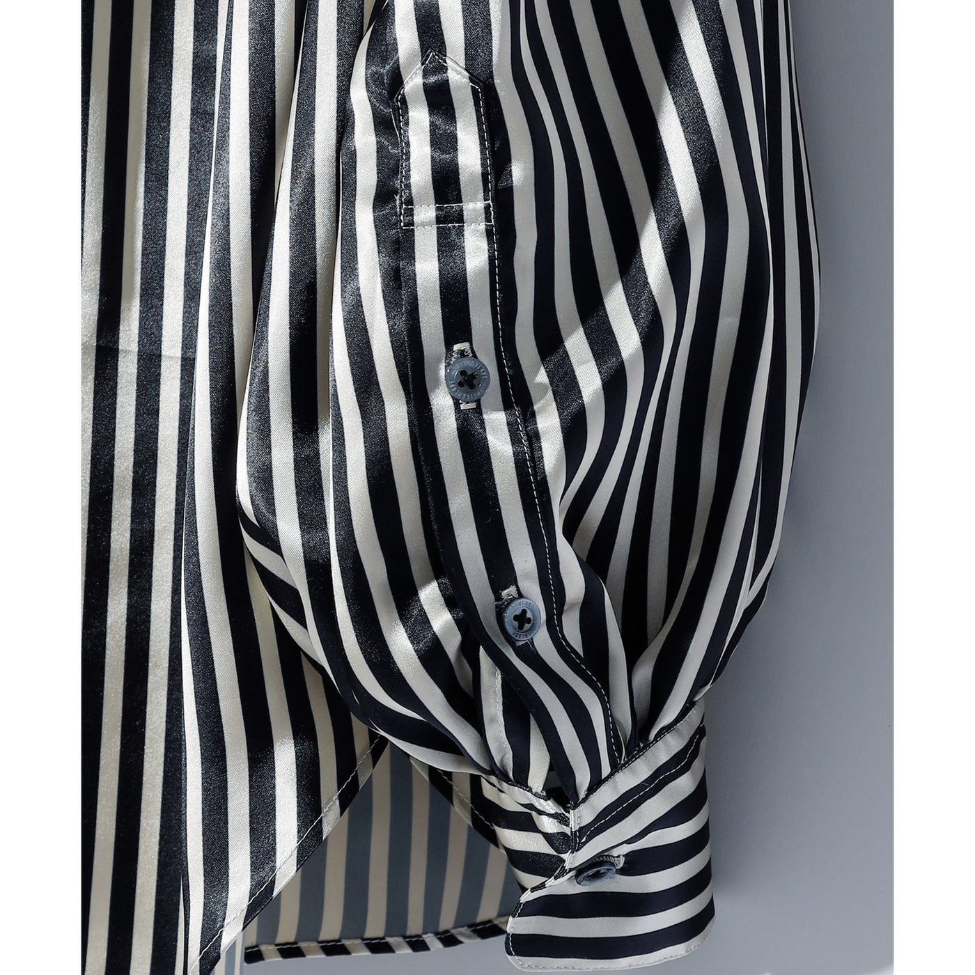 BISHOP SLEEVE STRIPED PIRATE SHIRT / BLACK STRIPE