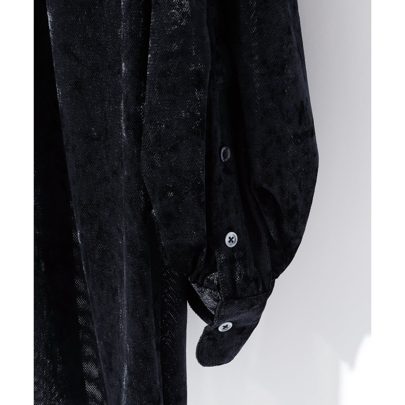 VELOUR VEIL PIRATE SHIRT / BLACK