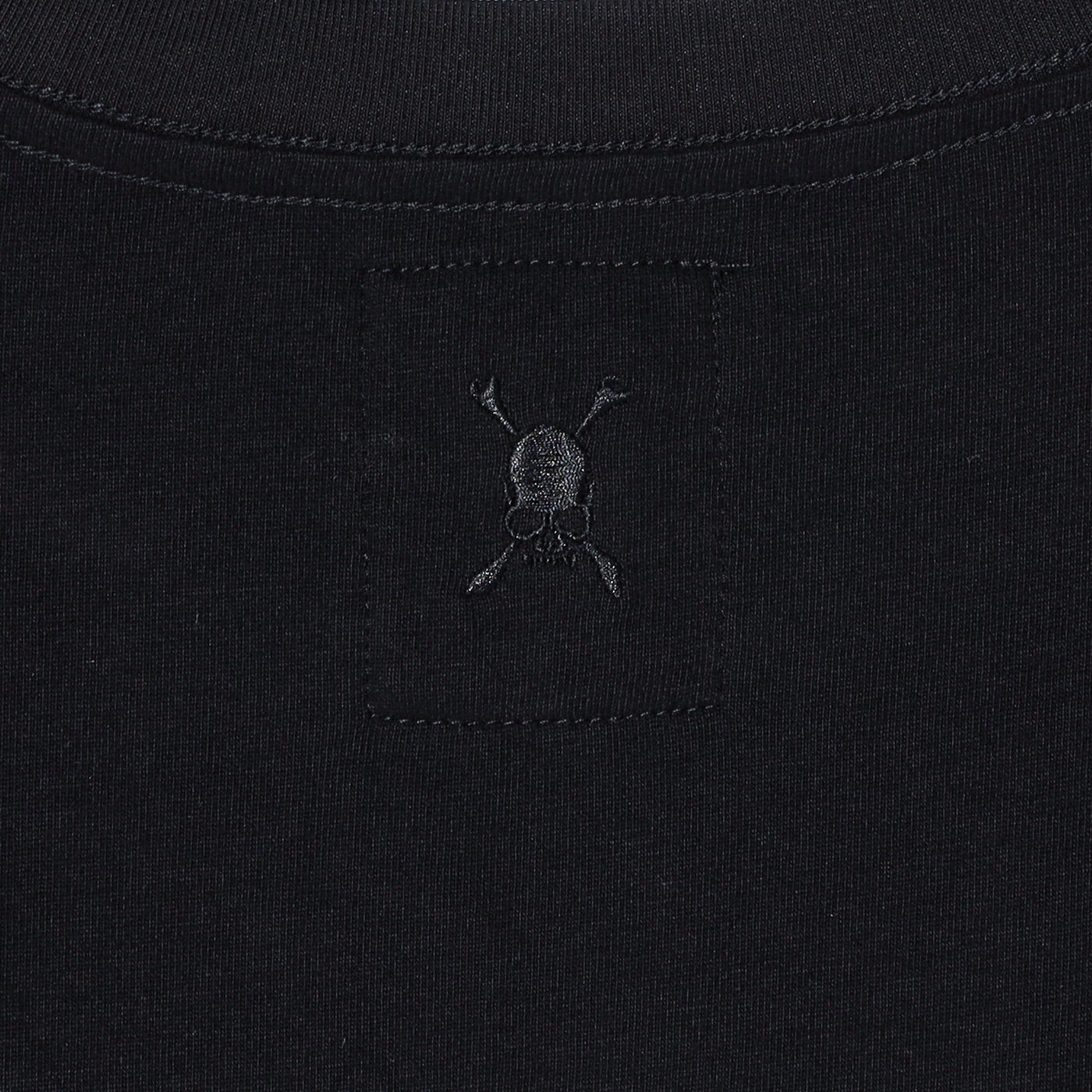 CROSS BONES T / BLACK