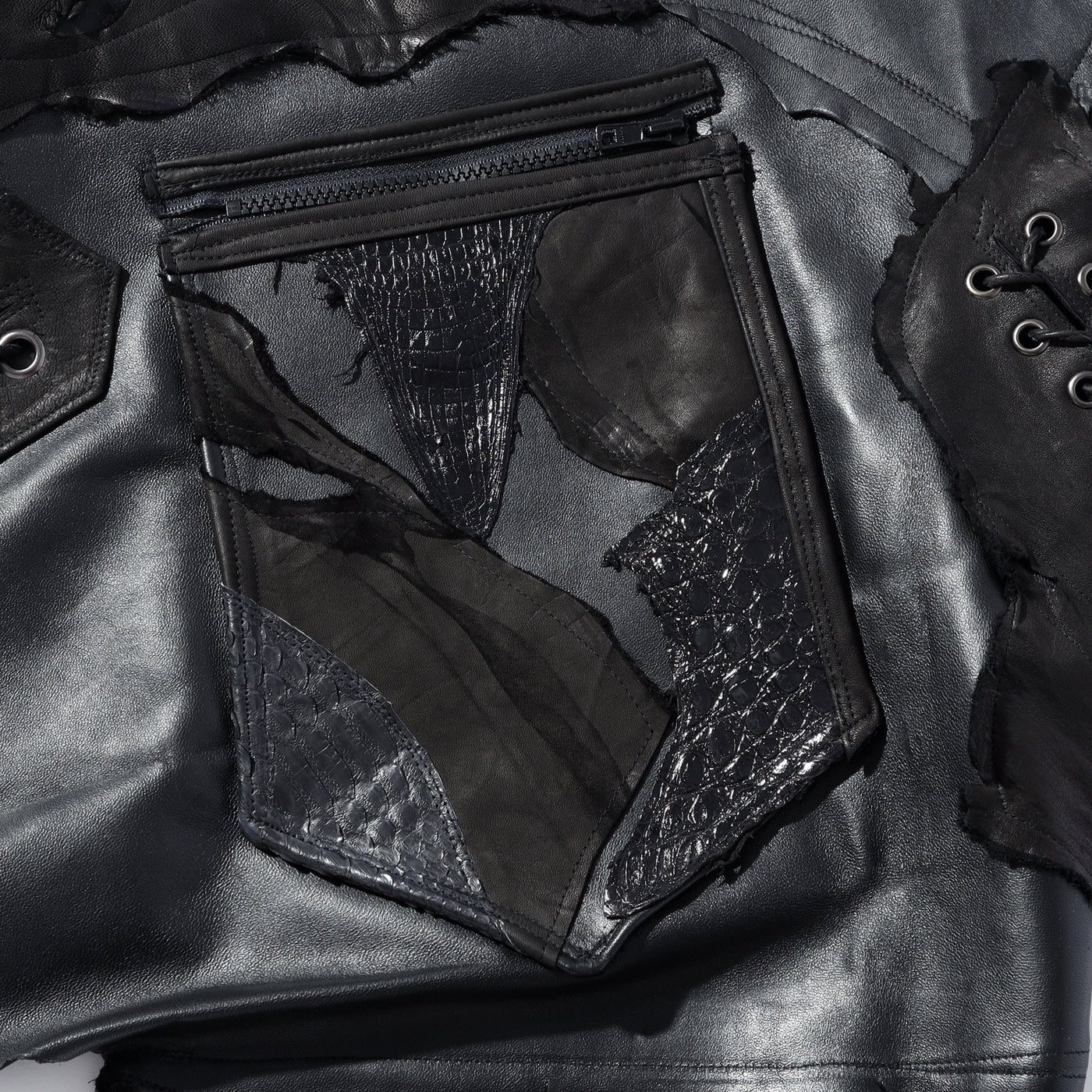 JET BLACK STEP / BLACK