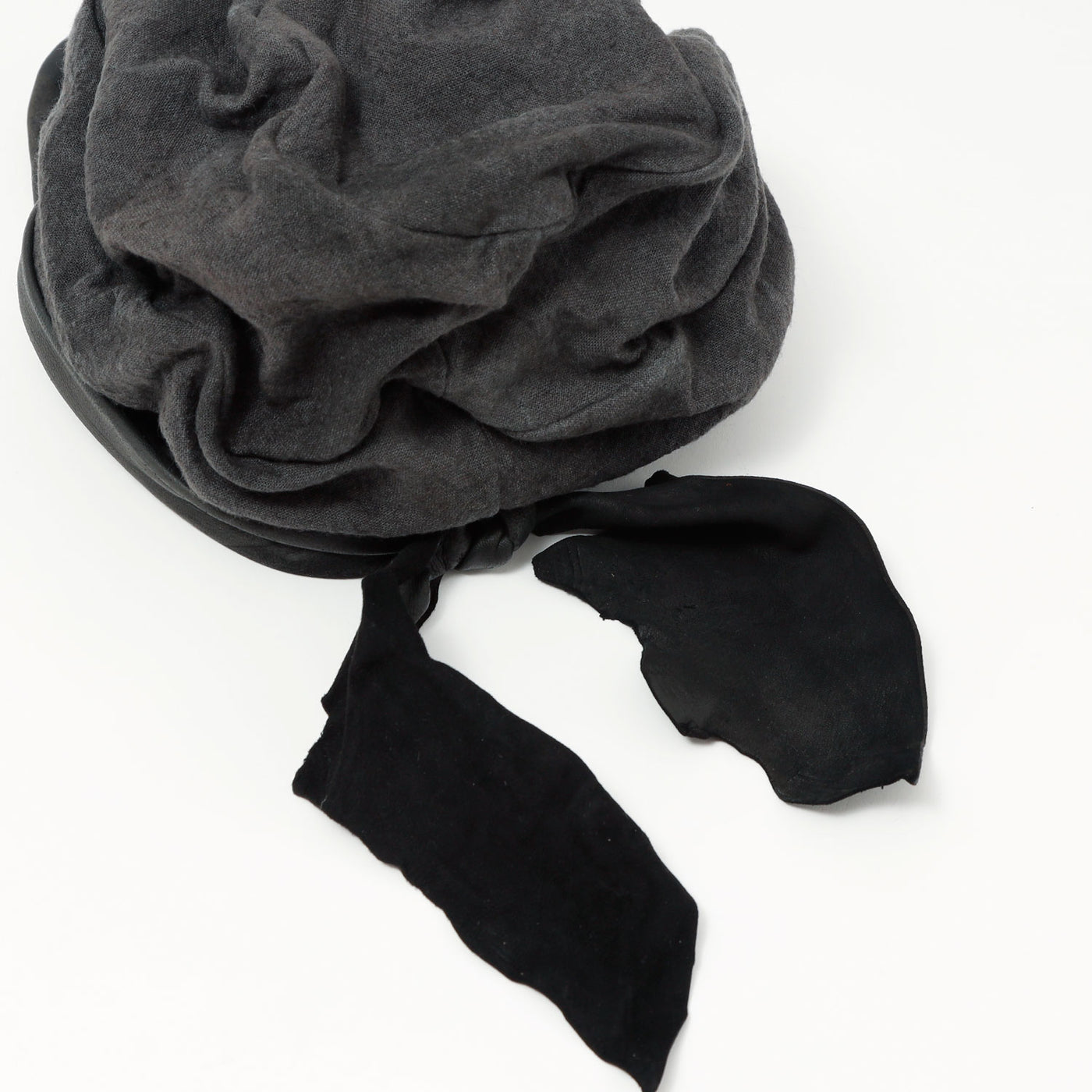 Turnt Cap triangles hat(トライアングルズハット) Linen × Leather Turn Cap / CHARCOAL – ANRE-R ...