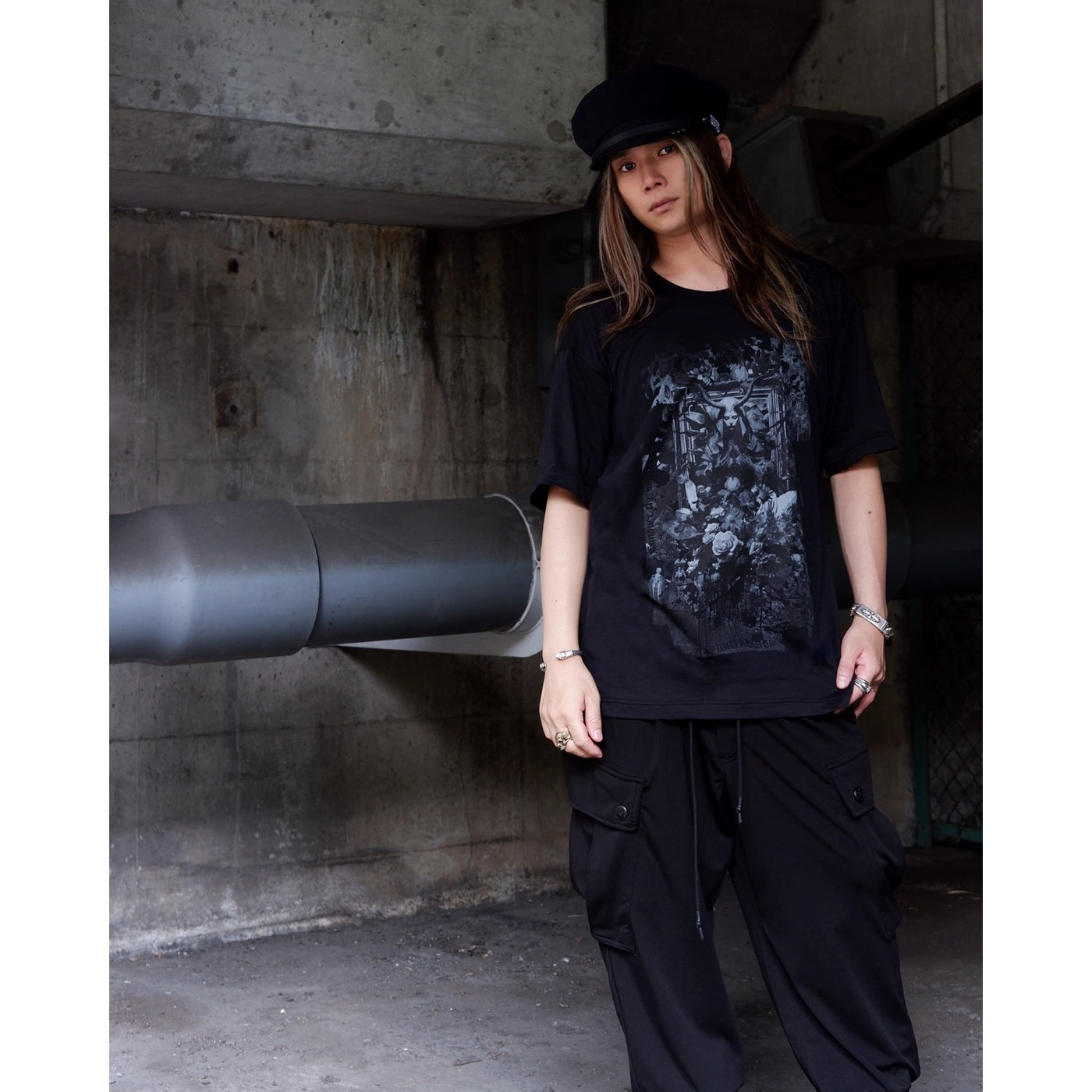 AVE MARIA GRAPHIC TEE / BLACK