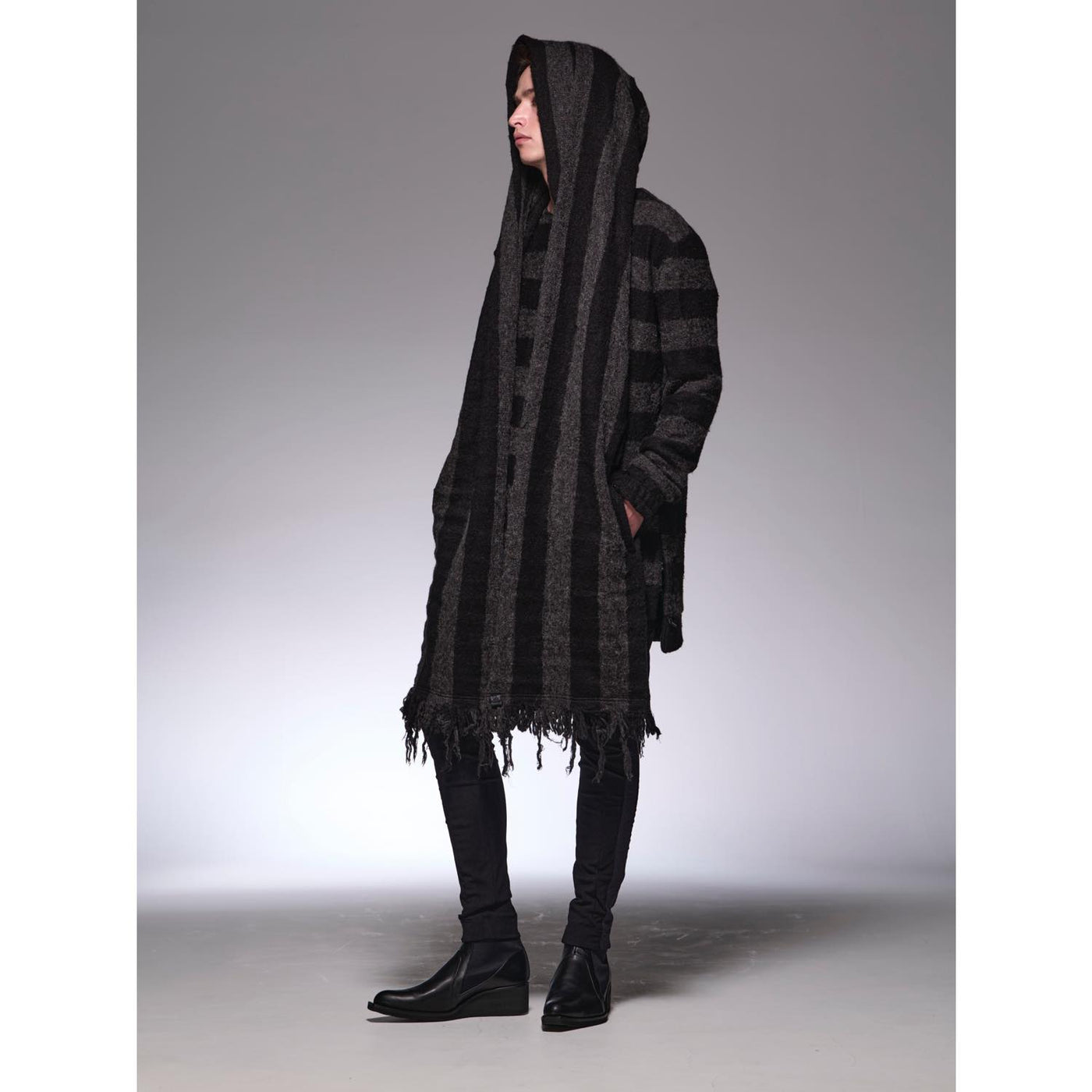 DamageBorder HoodMuffler / Black&Gray