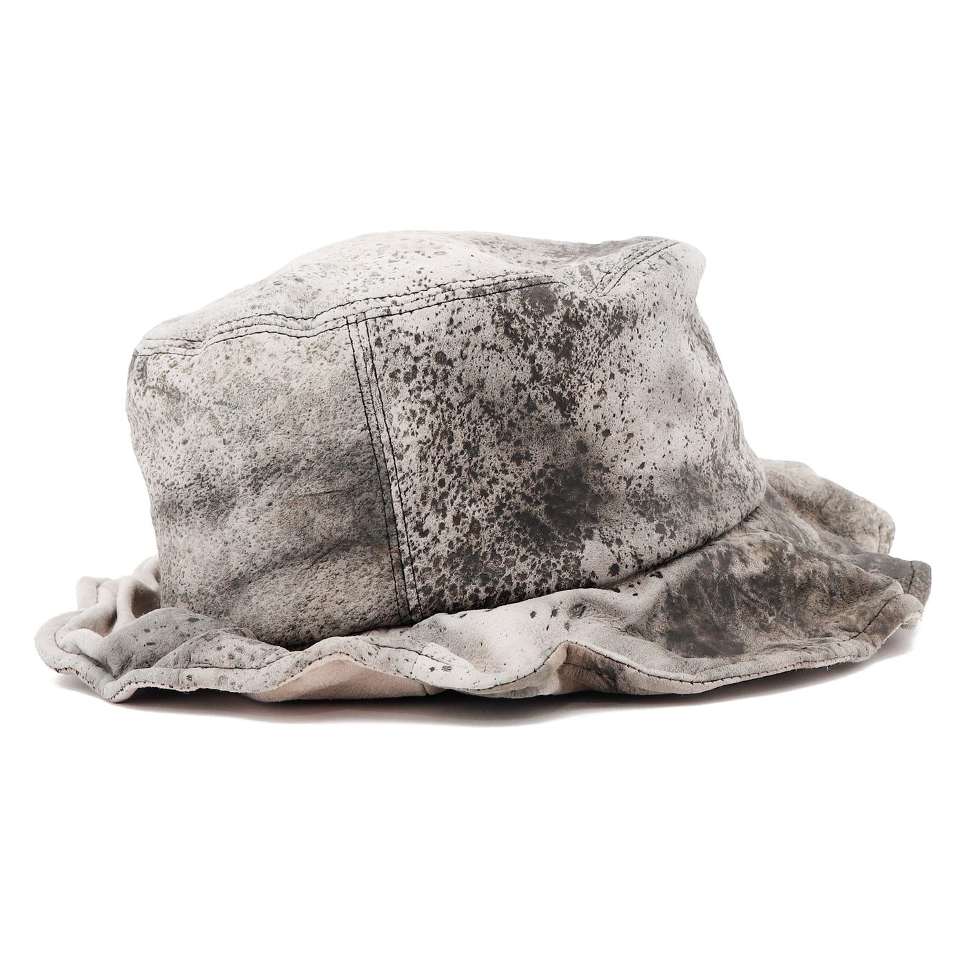 Dyeing White Sheepskin Leather Bucket Hat / WHITE