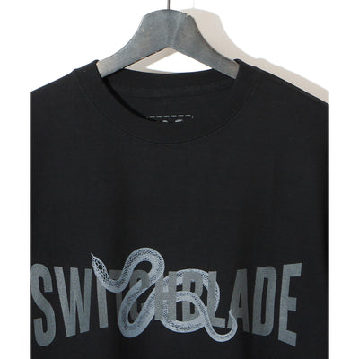 SNAKES AND CURVED LETTERS TEE / BLACK